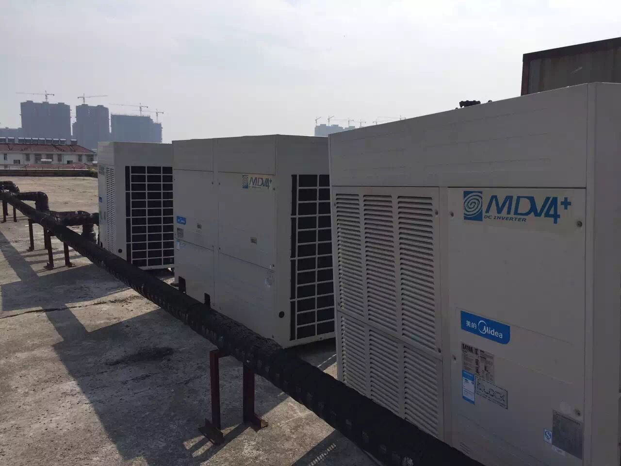 上海沂貴制冷 專業(yè)二手中央空調(diào)風(fēng)冷模塊機(jī)，涵蓋約克、格力、美的等品牌